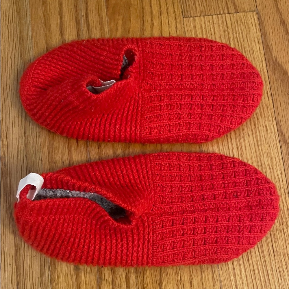 LIKE NEW Bombas Women’s Gripper Slipper